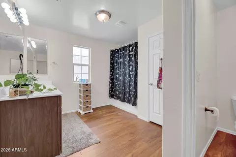 Bath - 5405 W Warner St, Phoenix, AZ 85043 photo 1 of 3