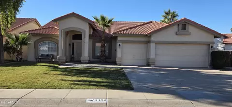 3124 N Meadow Dr, Avondale, AZ 85392