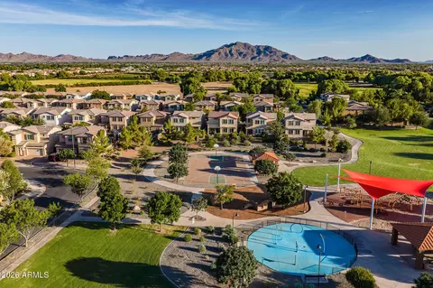View/Area - 3746 E Azalea Dr, Gilbert, AZ 85298 photo 3 of 7