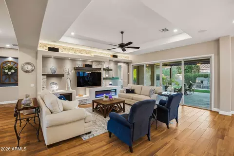 Living - 3746 E Azalea Dr, Gilbert, AZ 85298 photo 1 of 4