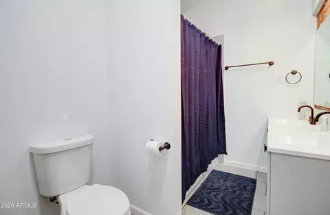 Bath - 258 S Sutherland St, Globe, AZ 85501 photo 3 of 5