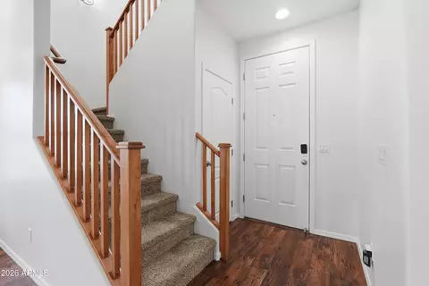 Entry Way - 5856 E Holmes Ave, Mesa, AZ 85206 photo 2 of 4