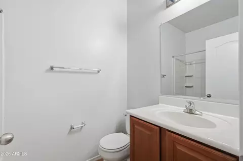 Bath - 5856 E Holmes Ave, Mesa, AZ 85206 photo 3 of 4