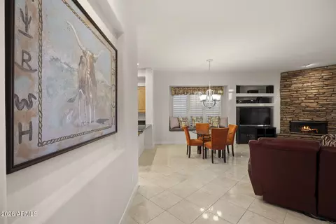 Entry Way - 6534 N 29th St, Phoenix, AZ 85016 photo 6 of 11