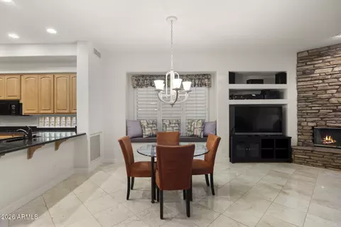 Dining - 6534 N 29th St, Phoenix, AZ 85016 photo 6 of 6