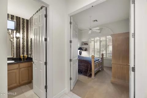 Entry Way - 6534 N 29th St, Phoenix, AZ 85016 photo 5 of 11