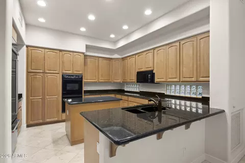Kitchen - 6534 N 29th St, Phoenix, AZ 85016 photo 2 of 4