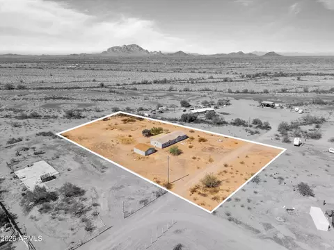 42207 W Solano Dr, Tonopah, AZ 85354