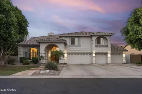 2682 W Carla Vista Dr, Chandler, AZ 85224