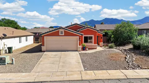 2412 Copper Sky Dr, Sierra Vista, AZ 85635