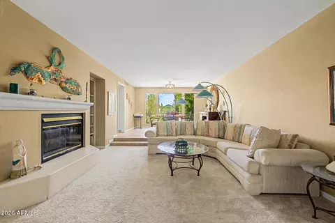Living - 4718 E Monte Way, Phoenix, AZ 85044 photo 5 of 6