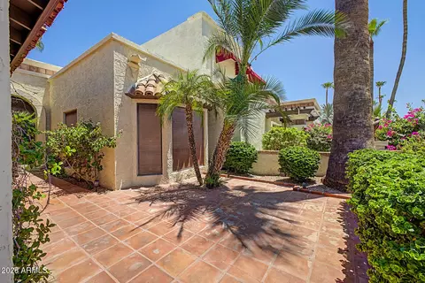 Exterior - 4718 E Monte Way, Phoenix, AZ 85044 photo 4 of 15