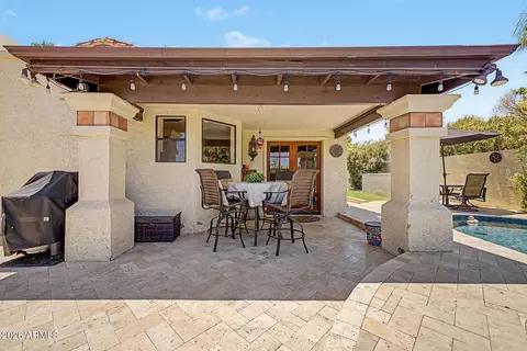 Exterior - 4718 E Monte Way, Phoenix, AZ 85044 photo 9 of 15