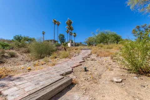 Exterior - 4718 E Monte Way, Phoenix, AZ 85044 photo 14 of 15