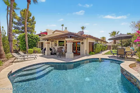 Exterior - 4718 E Monte Way, Phoenix, AZ 85044 photo 8 of 15