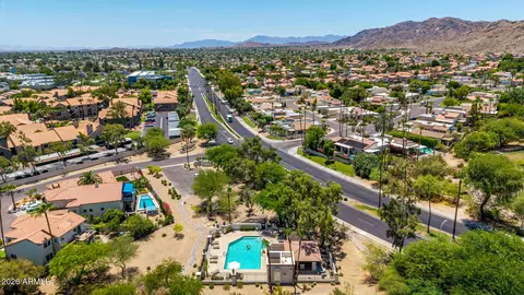 View/Area - 4718 E Monte Way, Phoenix, AZ 85044 photo 8 of 9