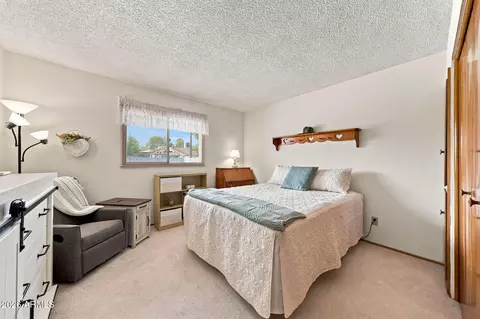 Bedroom - 7015 W Wolf St, Phoenix, AZ 85033 photo 3 of 4