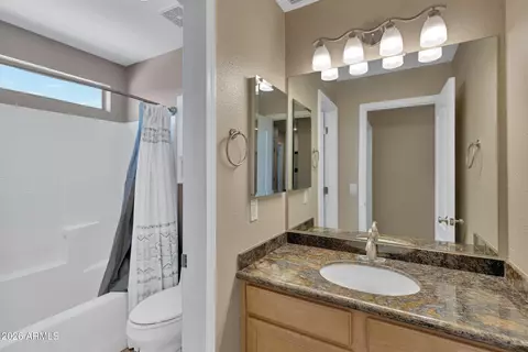Bath - 5354 E Harmony Ave, Mesa, AZ 85206 photo 3 of 4