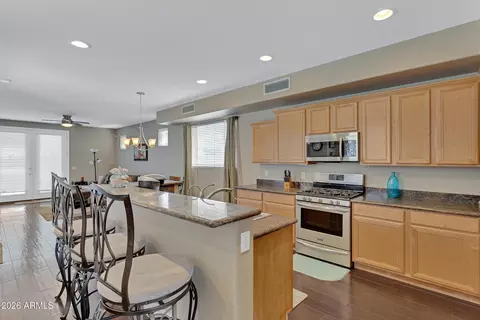 Kitchen - 5354 E Harmony Ave, Mesa, AZ 85206 photo 4 of 4