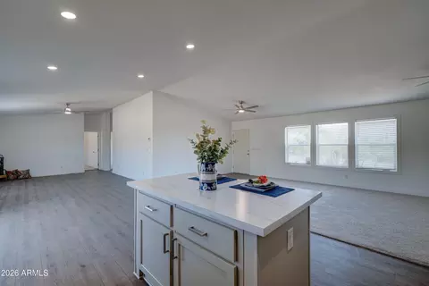 1170 W Frontier St, Apache Junction, AZ 85120 photo 8