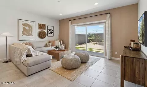 Living - 1441 W Walton Ave, Coolidge, AZ 85128 photo 2 of 3