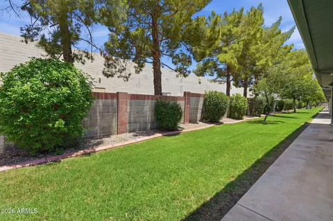 Exterior - 4328 E Capri Ave #162, Mesa, AZ 85206 photo 5 of 8