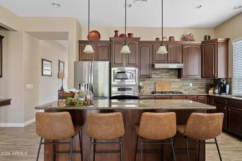 Kitchen - 4315 E Knudsen Dr, Phoenix, AZ 85050 photo 4 of 6