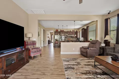Entry Way - 4315 E Knudsen Dr, Phoenix, AZ 85050 photo 3 of 3