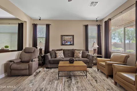 Living - 4315 E Knudsen Dr, Phoenix, AZ 85050 photo 3 of 3