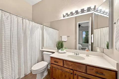 Bath - 481 E Vermont Dr, Gilbert, AZ 85295 photo 1 of 6