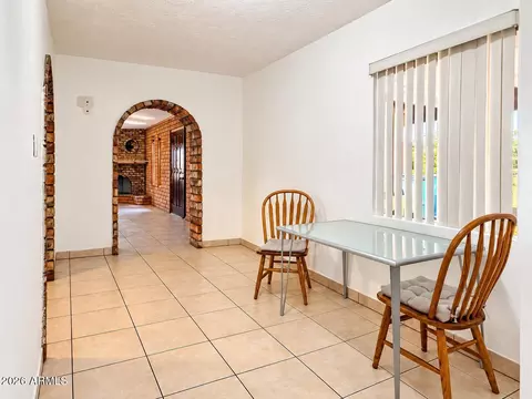 Dining - 3230 E Mckinley St, Phoenix, AZ 85008 photo 1 of 3