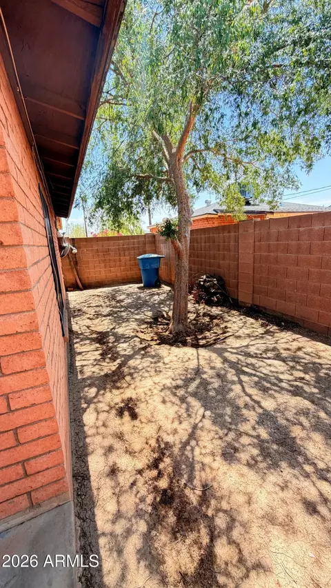 Exterior - 3230 E Mckinley St, Phoenix, AZ 85008 photo 5 of 6