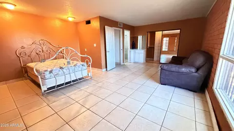 Bedroom - 3230 E Mckinley St, Phoenix, AZ 85008 photo 1 of 4