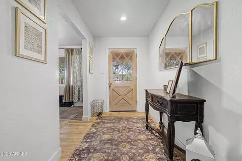 399 N Apache Dr N, Chandler, AZ 85224