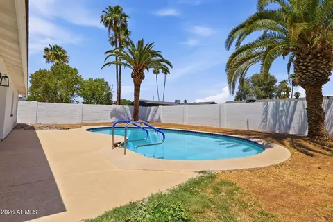 Exterior - 3518 E Angela Dr, Phoenix, AZ 85032 photo 5 of 6