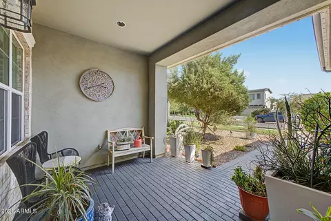 Exterior - 3534 E Sagebrush St, Gilbert, AZ 85296 photo 3 of 8