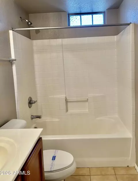 Bath - 2402 E 5th St #1555, Tempe, AZ 85281 photo 3 of 4