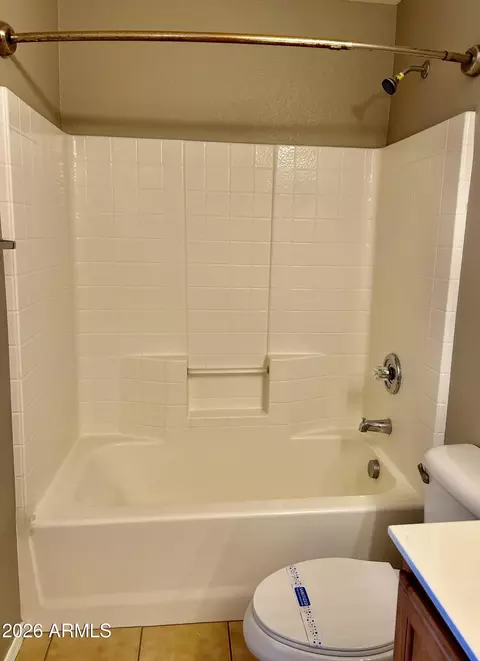 Bath - 2402 E 5th St #1555, Tempe, AZ 85281 photo 2 of 4