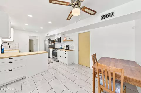 Kitchen - 1202 E Northview Ave, Phoenix, AZ 85020 photo 5 of 5