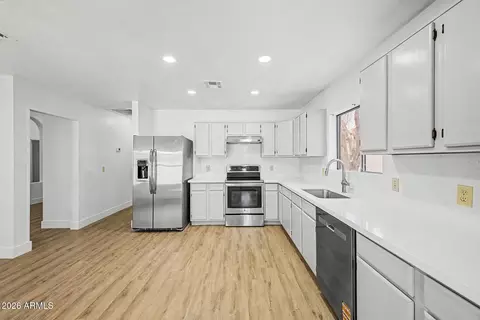 Kitchen - 6128 E Cicero St, Mesa, AZ 85205 photo 3 of 4