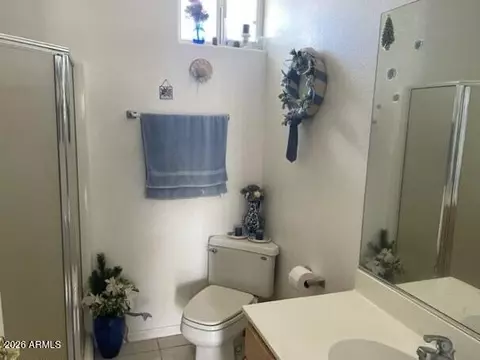 Bath - 15000 E Pickaway Trl, Mayer, AZ 86333 photo 1 of 4