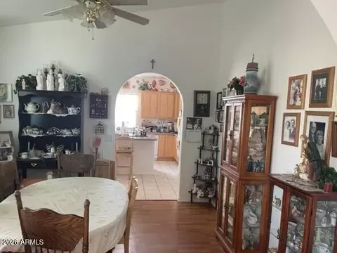 Dining - 15000 E Pickaway Trl, Mayer, AZ 86333 photo 1 of 1