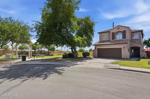 Exterior - 10809 E Boston St, Apache Junction, AZ 85120 photo 8 of 10