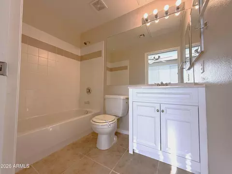 Bath - 1701 E Colter St #484, Phoenix, AZ 85016 photo 2 of 2