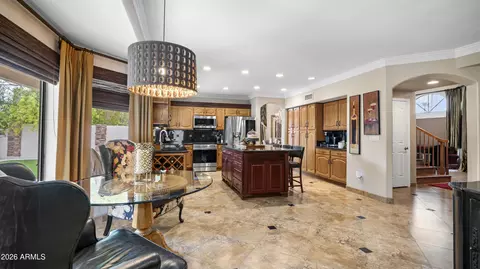 Kitchen - 42 E Maria Ln, Tempe, AZ 85284 photo 4 of 5