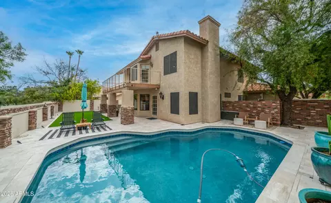 Exterior - 42 E Maria Ln, Tempe, AZ 85284 photo 2 of 10