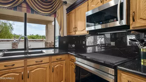 Kitchen - 42 E Maria Ln, Tempe, AZ 85284 photo 5 of 5