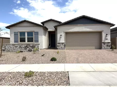 810 W Longwood Dr, Queen Creek, AZ 85140