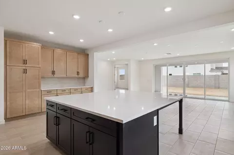 Kitchen - 2726 E Agave Knoll Rd, Phoenix, AZ 85024 photo 3 of 3