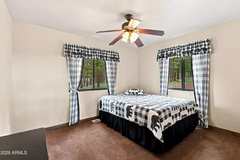 Bedroom - 3738 W Apache Dr, Happy Jack, AZ 86024 photo 5 of 5